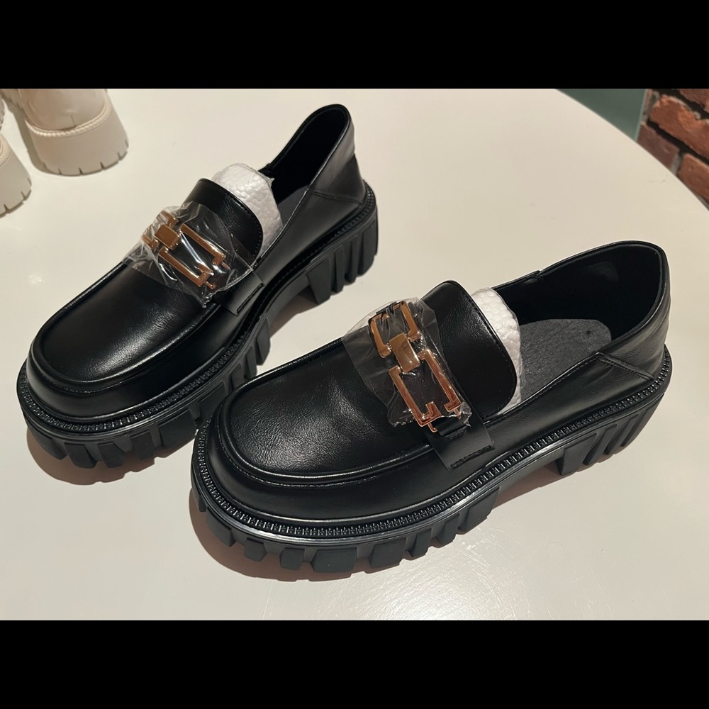 Lattelier Leather Loafers